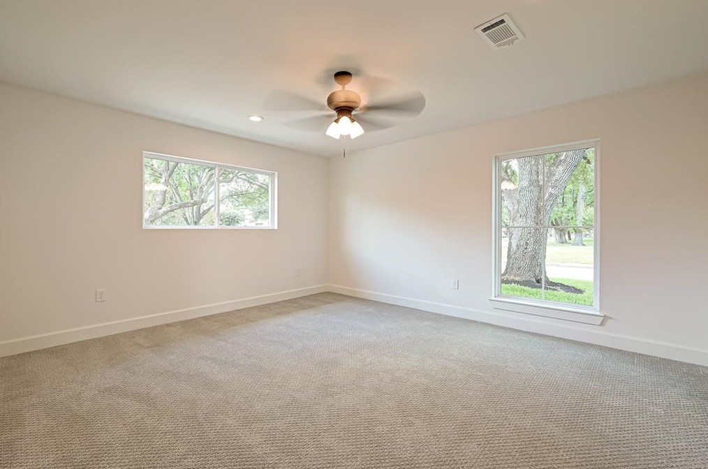 2311 Stoney Brook Dr, Houston TX  77063-6164 exterior