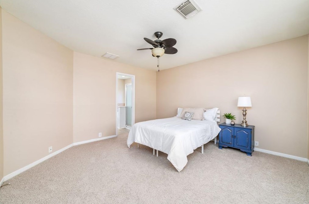 17226 Shadow Ledge Dr, Houston TX  77095-7178 exterior
