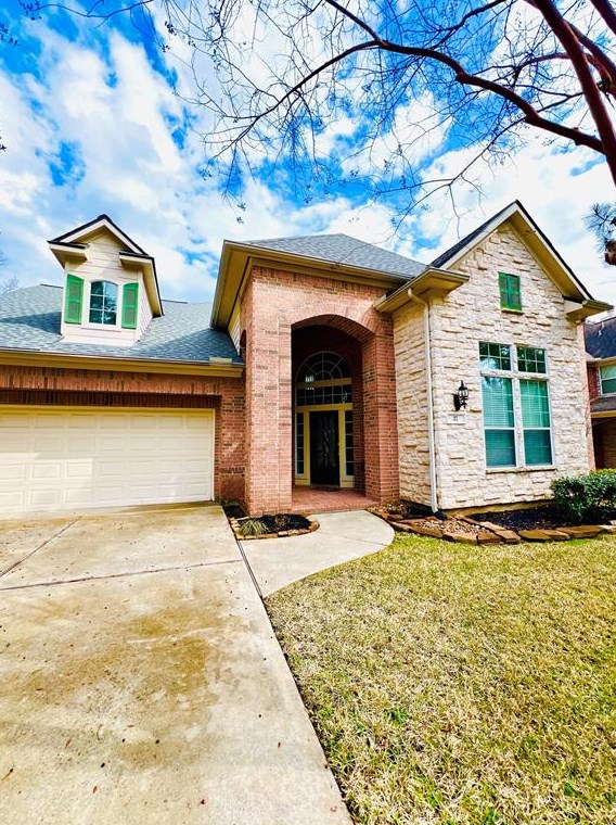 27 Shale Creek Cir, Spring TX  77382-5506 exterior