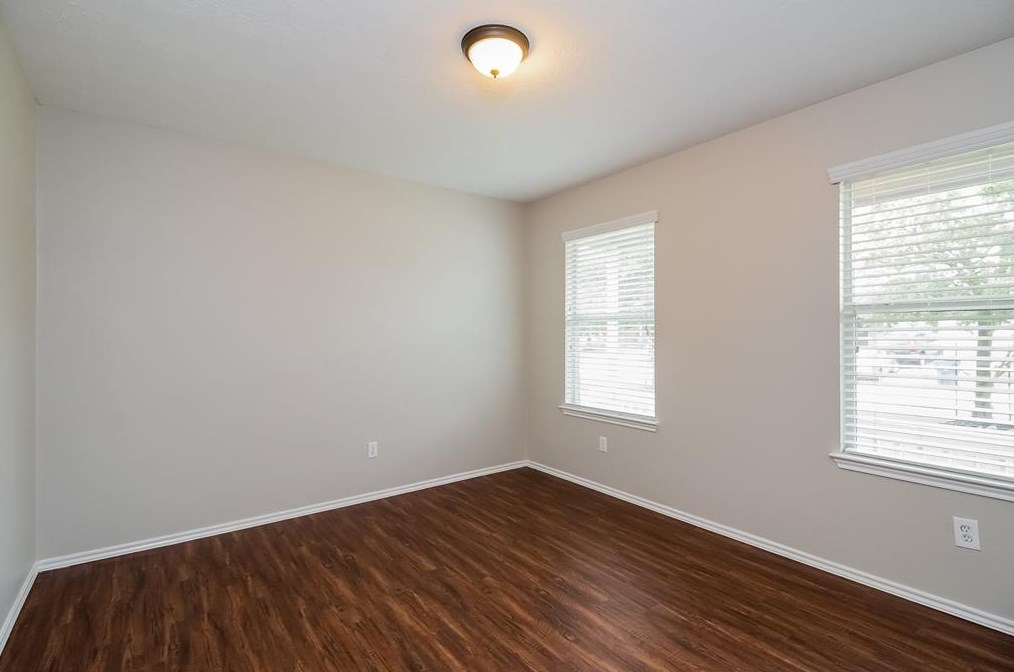 1918 Emerald Pathway Dr, Spring TX 77388-7513 exterior