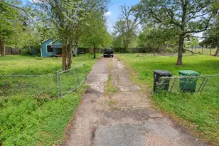 6302 Tuskegee St, Houston, TX 77091 - Photo 15