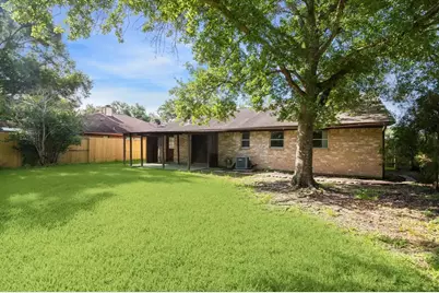 604 Briarclift Lane, Baytown, TX 77521 - Photo 15