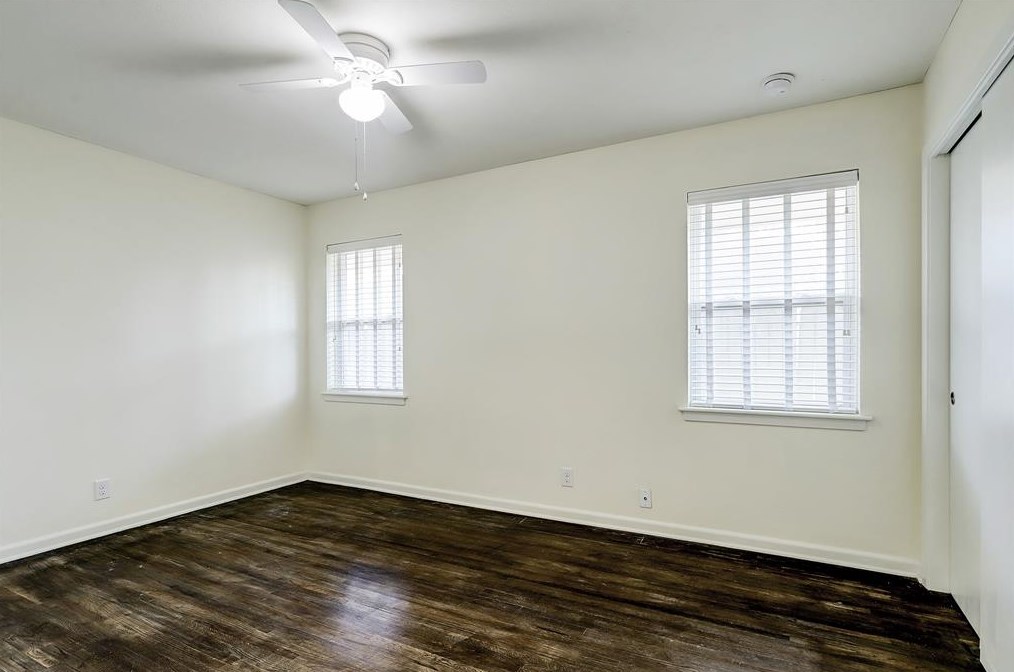 8923 Blankenship Dr, Houston TX  77080-3002 exterior