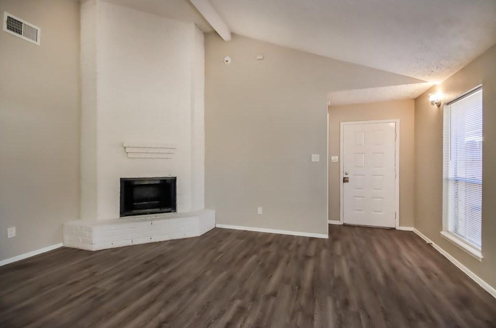 10054 Sharpton Dr, Houston TX  77038-2408 exterior