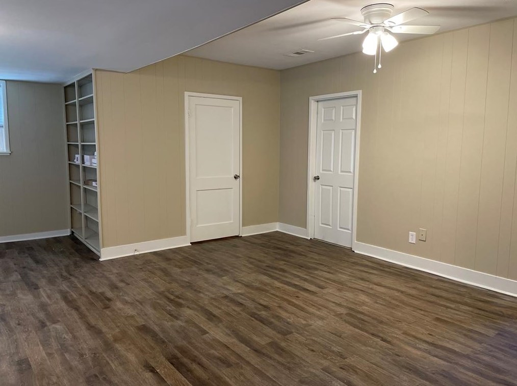5726 Laurel Creek Way, Houston TX  77017-6821 exterior