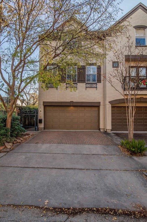 1609 Mcduffie, Houston TX  77019-5311 exterior