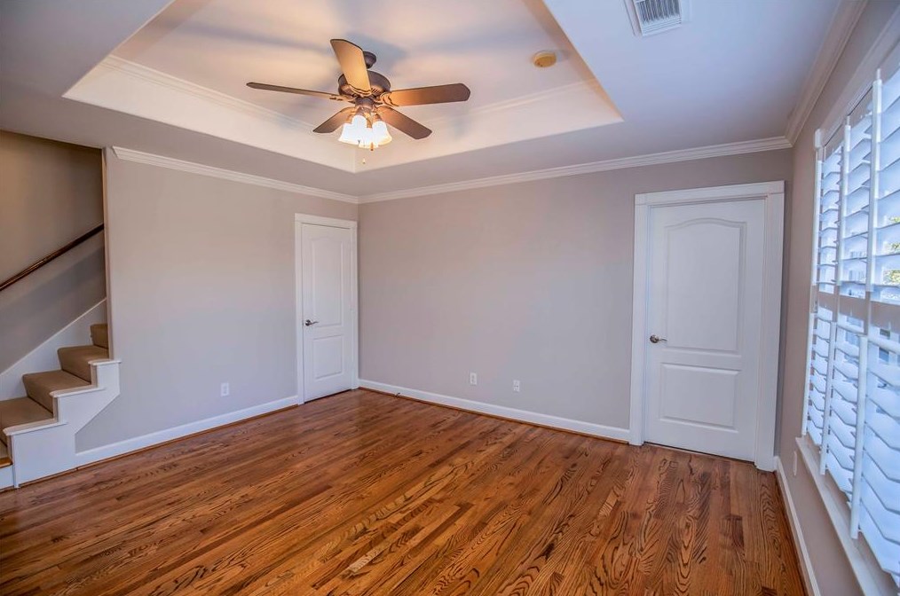 1609 Mcduffie, Houston TX  77019-5311 exterior