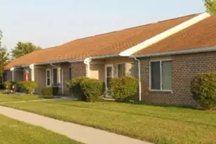 980 Meadow Ln, Kenton, OH 43326 - Photo 3