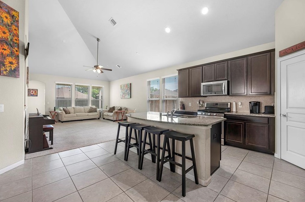 16644 Conner Creek Ln, Houston TX  77044-1482 exterior