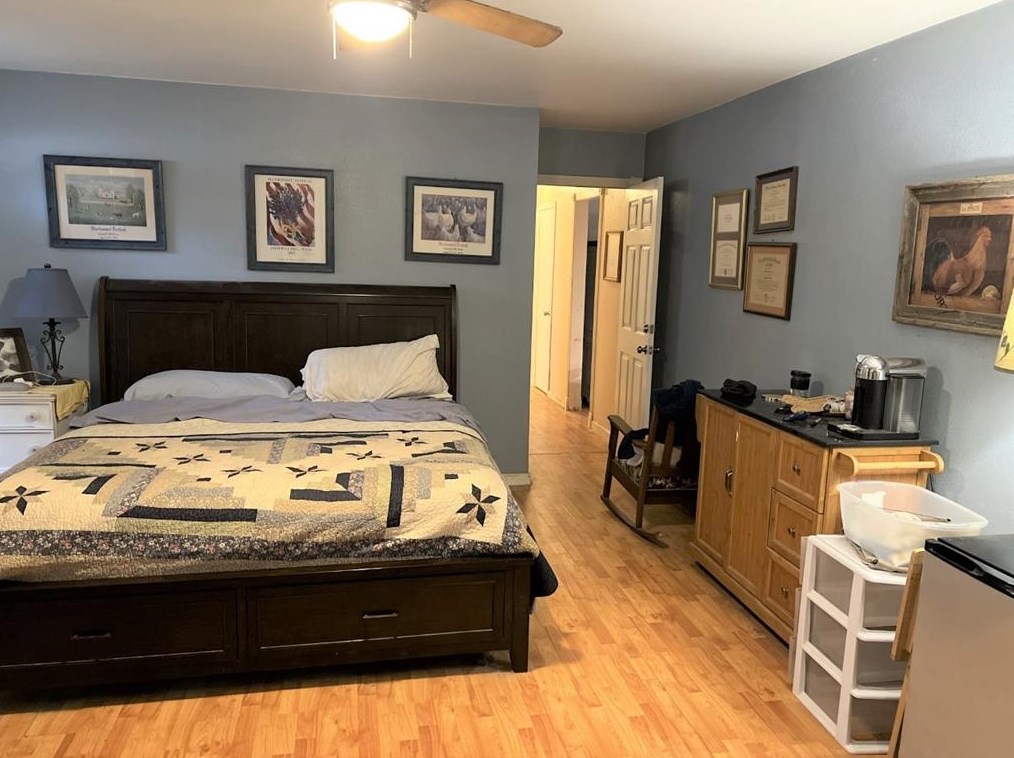 9911 Waving Fld Dr, Houston TX  77064-4239 exterior