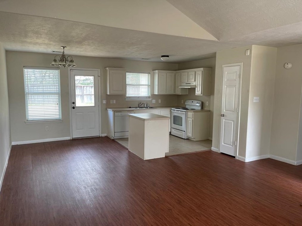 4818 Comal River Loop, Spring TX  77386-3108 exterior