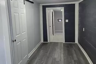 5906 Hillsboro St, Houston, TX 77020 - Photo 3