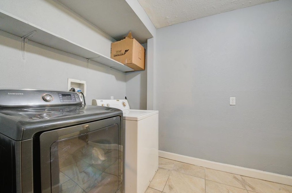 3548 Ruth St, Houston TX  77004-4941 exterior