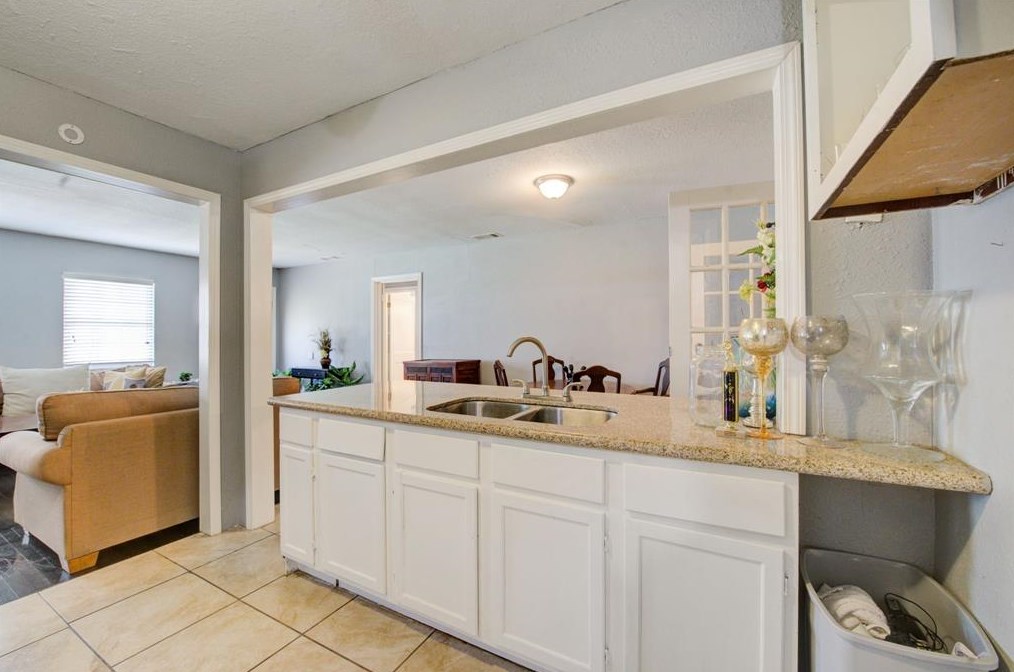 3548 Ruth St, Houston TX  77004-4941 exterior