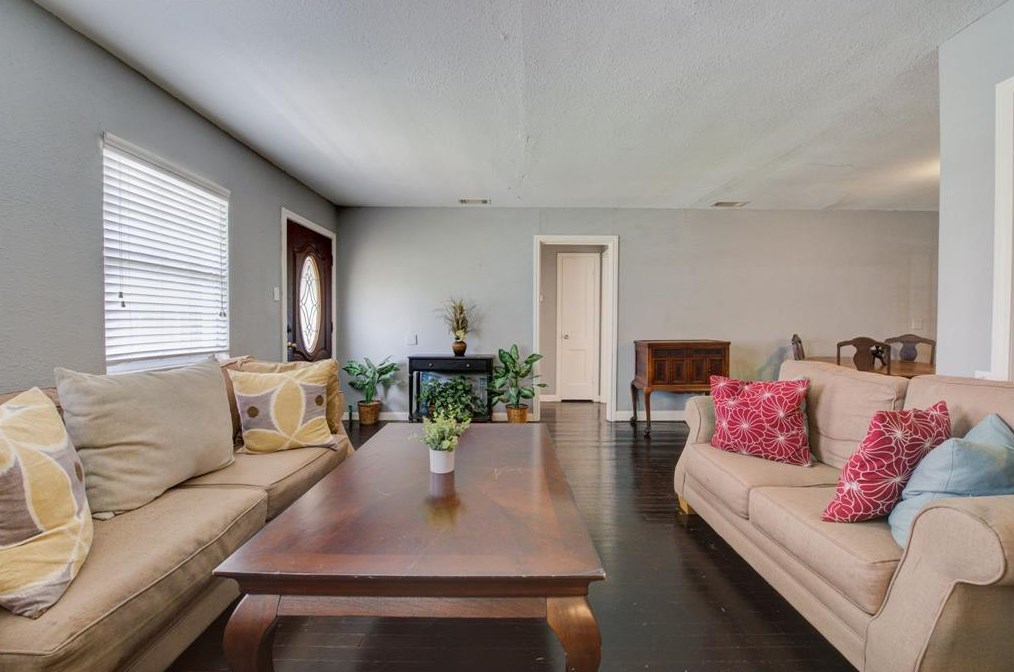3548 Ruth St, Houston TX  77004-4941 exterior