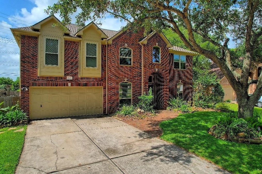 1417 Old Hickory Ln, League City TX  77573-5297 exterior