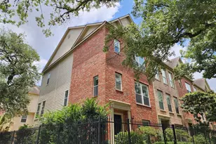 2722 Crawford St, Houston, TX 77004 - Photo 1