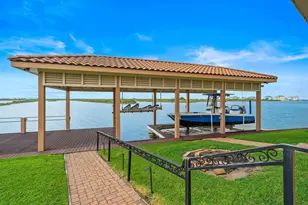 21 Loggerhead, Hitchcock, TX 77563 - Photo 41