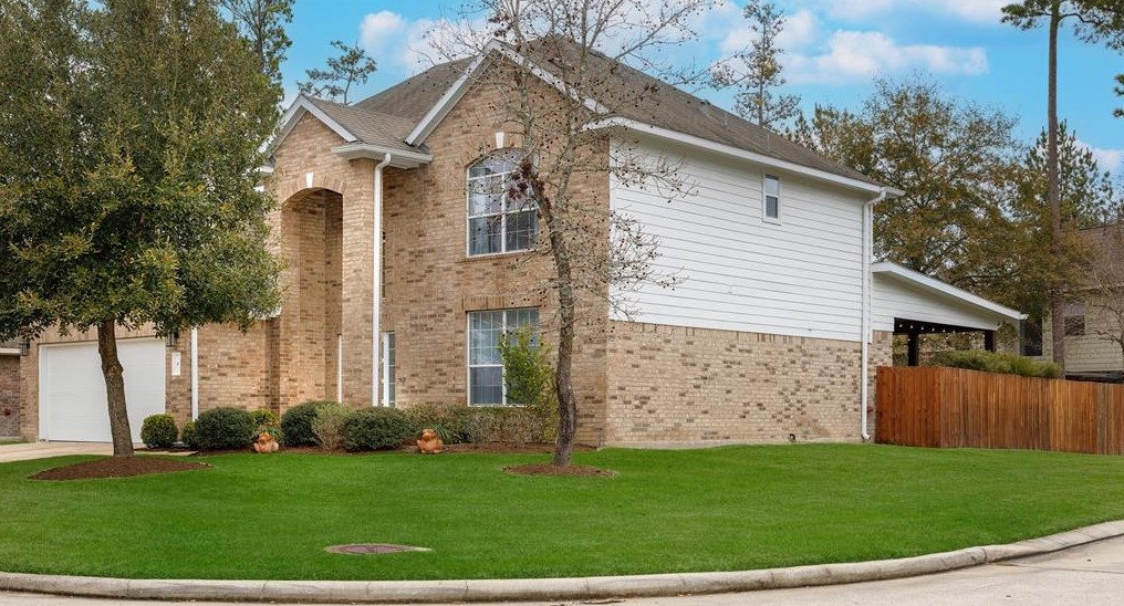 2 Gilmore Grove Pl, Spring TX  77382-1635 exterior