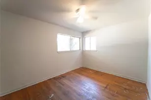 814 Eastlake St, Houston, TX 77034 - Photo 17