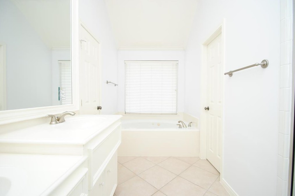 1913 Calumet St, Houston TX  77004-7267 exterior