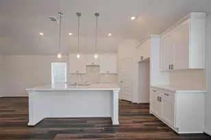 14975 Eagle Feather Dr, Houston, TX 77090 - Photo 13