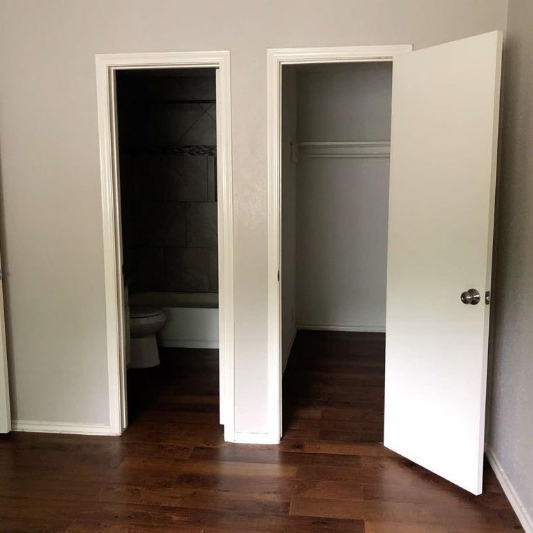 13126 Townwood Dr, Houston TX  77045-3604 exterior