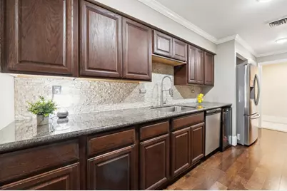 661 Bering Drive #703, Houston, TX 77057 - Photo 5