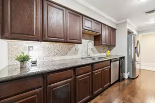 661 Bering Dr, Houston, TX 77057 - Photo 5