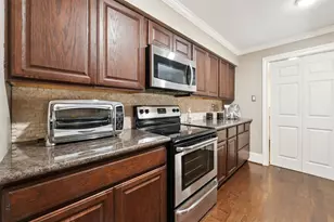 661 Bering Dr, Houston, TX 77057 - Photo 11