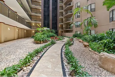 661 Bering Drive #703, Houston, TX 77057 - Photo 33