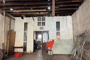 215 E Main St, Eagle Lake, TX 77434 - Photo 7