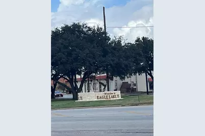 215 E Main Street, Eagle Lake, TX 77434 - Photo 5