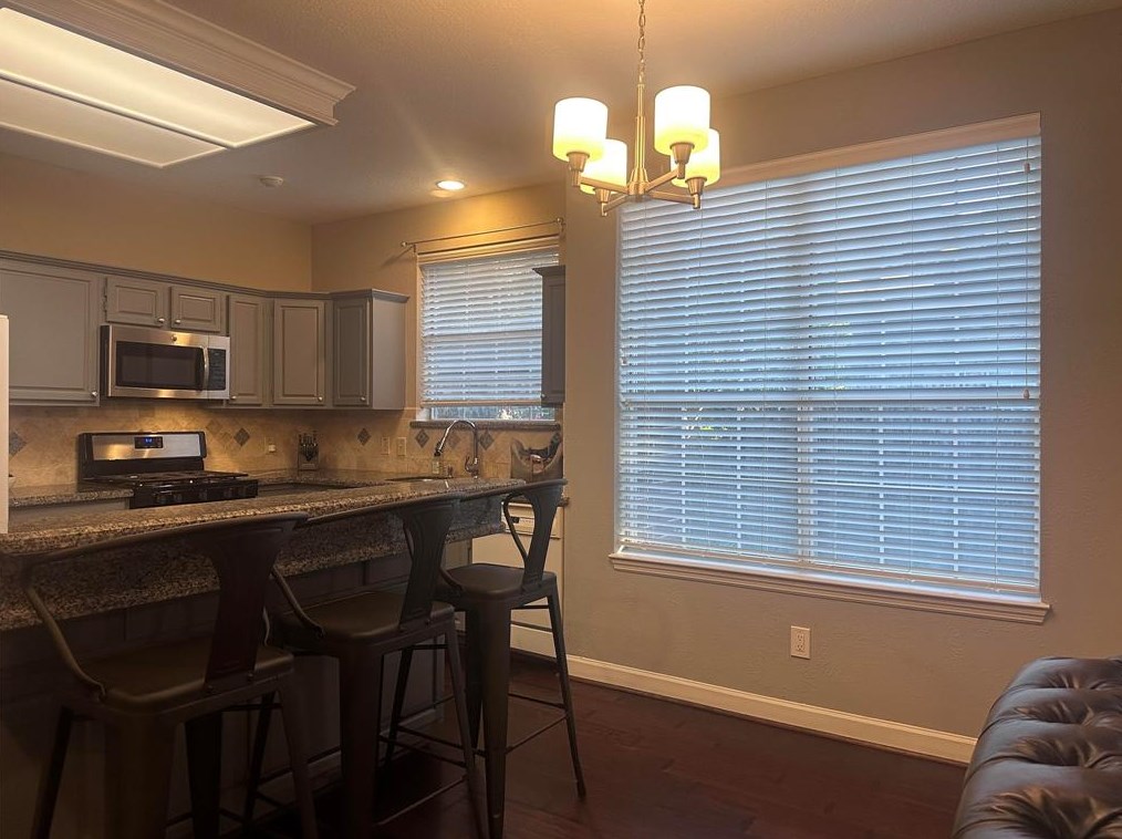 11 Sweetdream Pl, Spring TX  77381-6010 exterior