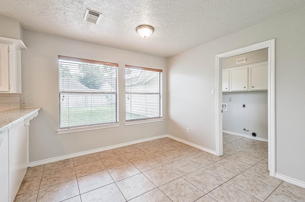 10711 Norchester Vlg Dr, Houston TX  77070-3919 exterior