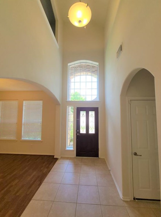 154 Spindle Tree Cir, Spring TX  77382-1476 exterior