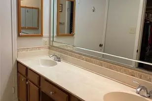 8435 Sands Point Dr, Houston, TX 77036 - Photo 11