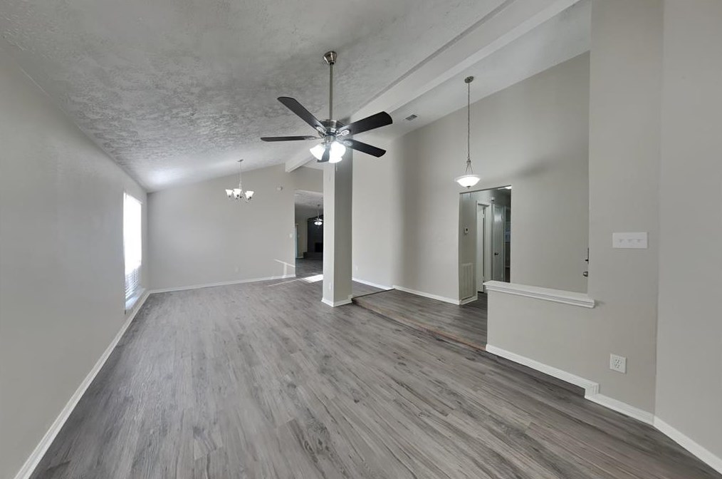 10439 Lazy Meadows Dr, Houston TX  77064-4223 exterior
