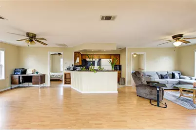 138 Tarpon Street, Bayou Vista, TX 77563 - Photo 7