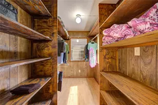 138 Tarpon St, Bayou Vista, TX 77563 - Photo 9