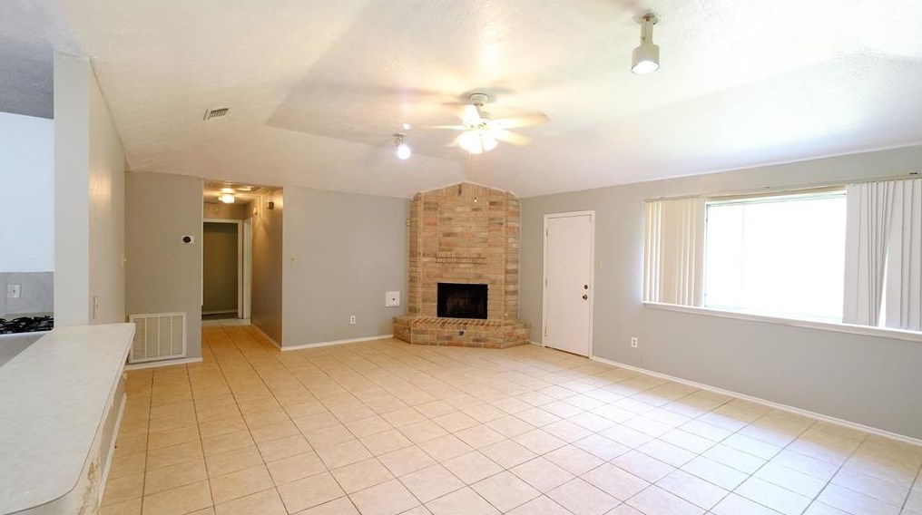 13214 Chipman Glen Dr, Houston TX  77082-5008 exterior