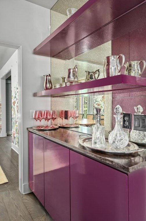 2209 Pine Valley Dr, Houston TX  77019-3510 exterior