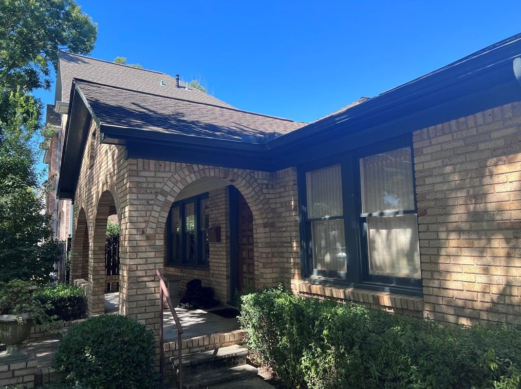 2624 Centenary St, Houston TX  77005-3938 exterior