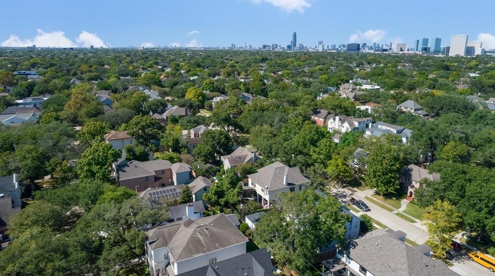 2624 Centenary St, Houston TX  77005-3938 exterior