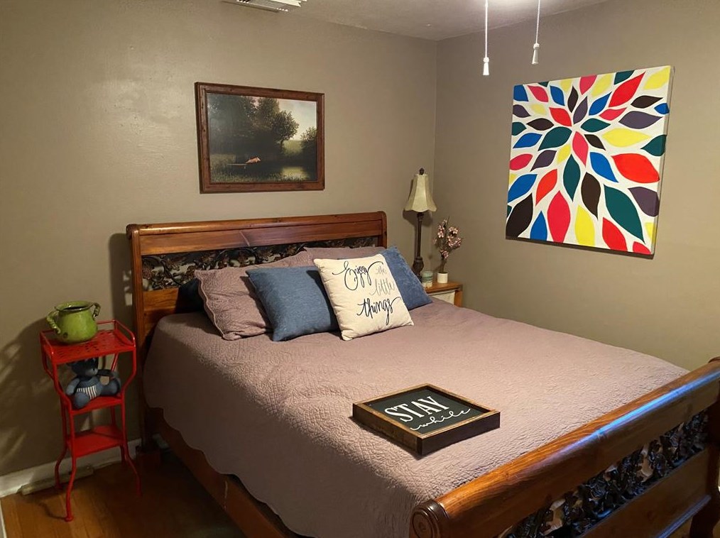 1334 Chantilly Ln, Houston TX  77018-4132 exterior