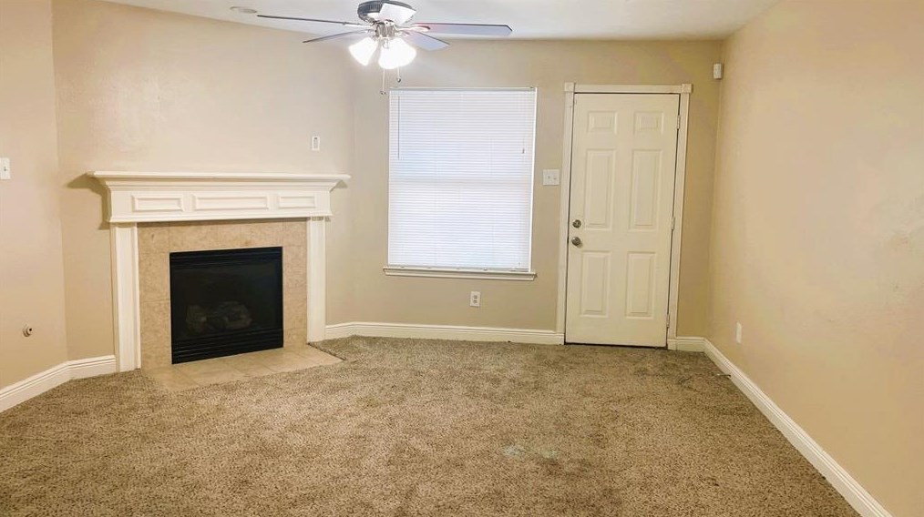 935 Sawgrass Ridge Ln, Houston TX  77073-6233 exterior