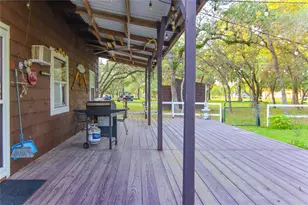 302 Bluebonnet Rd, Sheridan, TX 77475 - Photo 29