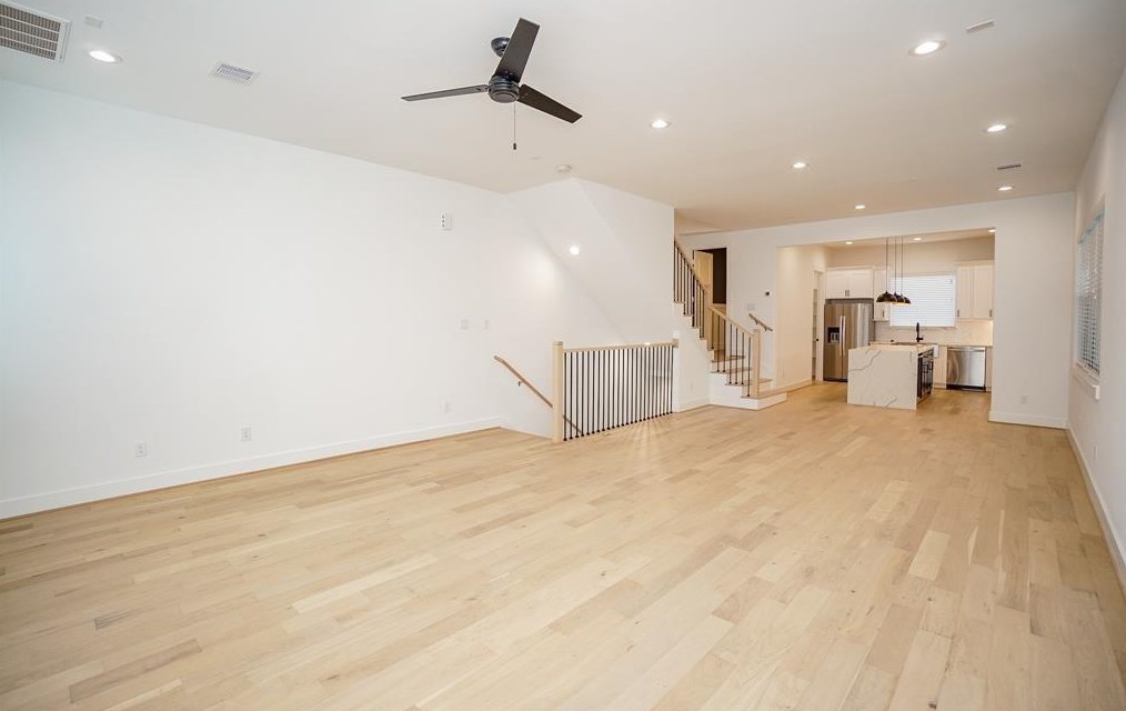 2317 Sherwin St, Houston TX  77007-1030 exterior