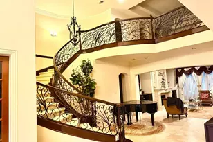 2111 Diamond Spring Dr, Houston, TX 77077 - Photo 23