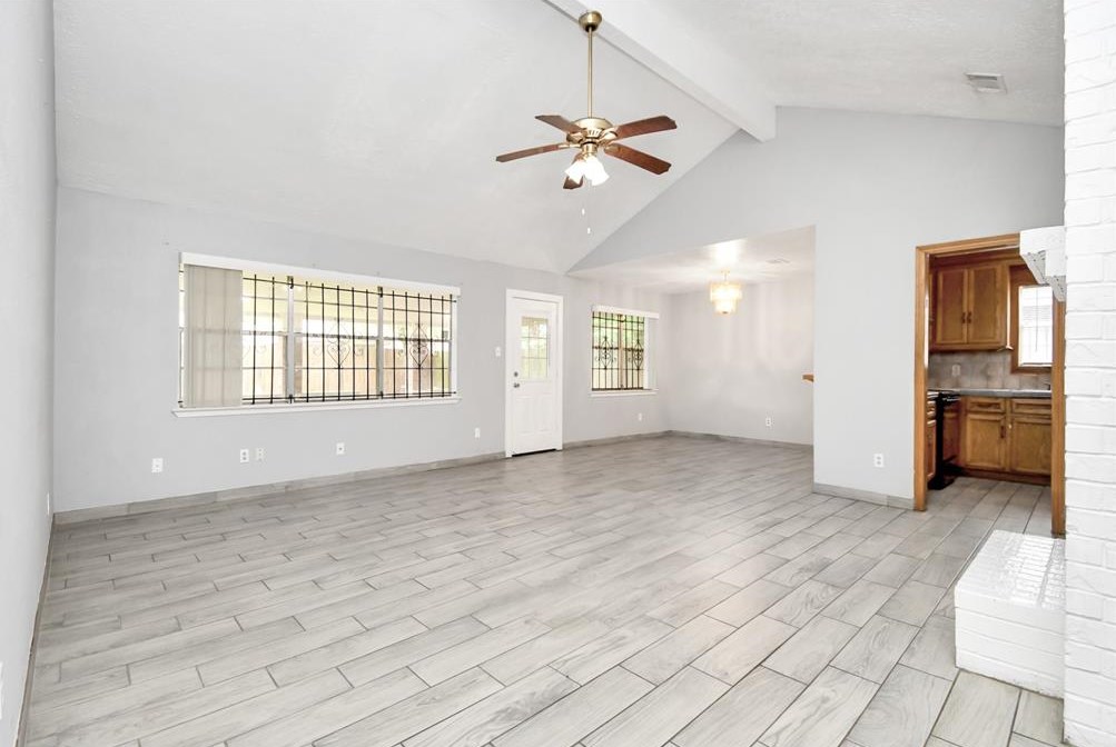 11743 Steamboat Springs Dr, Houston TX  77067-1827 exterior